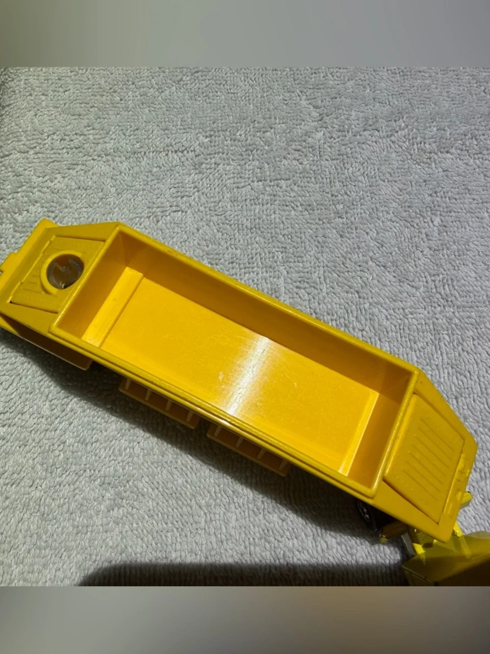 VTG 80s Hot Wheels Steering Rigs Semi-Truck United Feed Grain Trailer GMC Ford